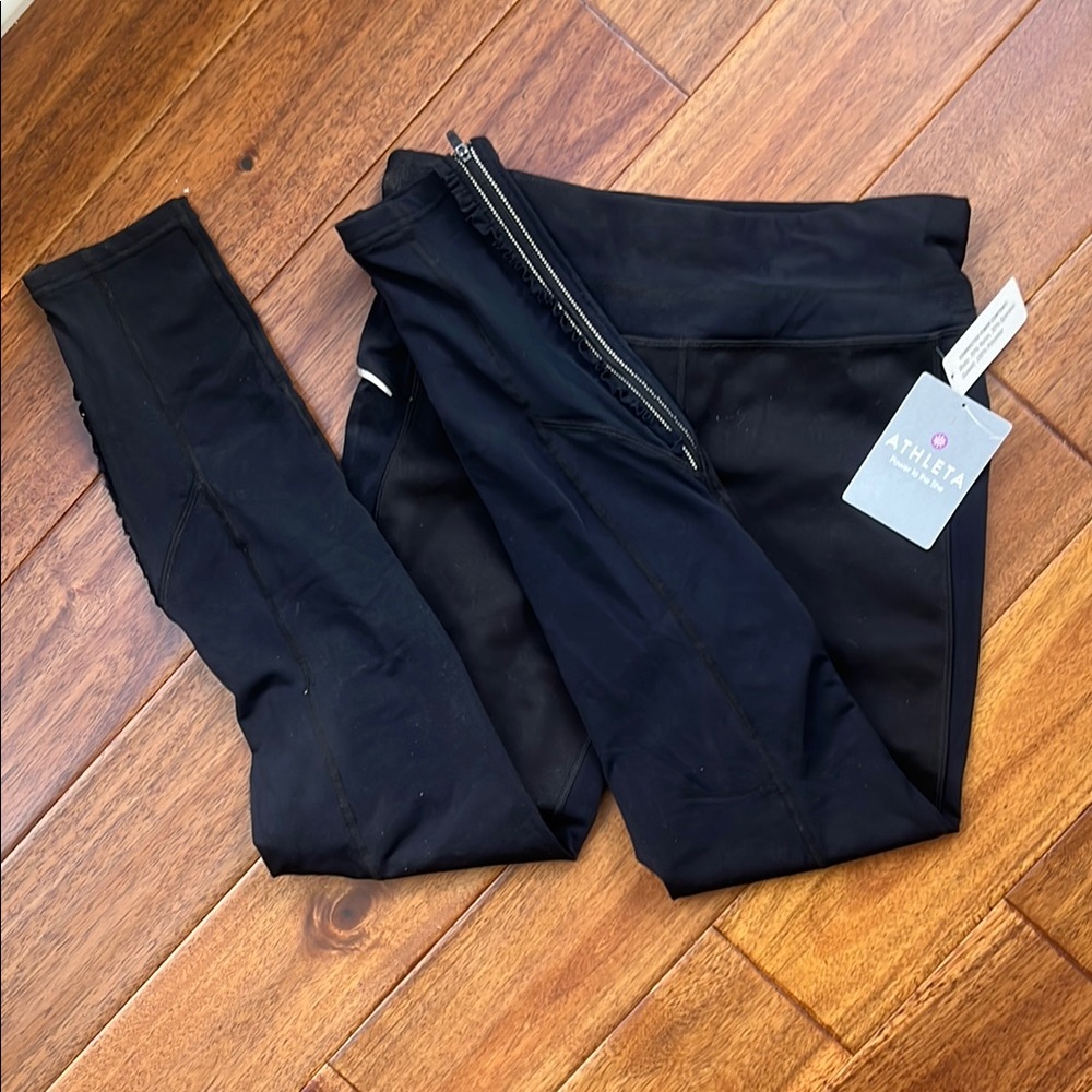 NWT Athleta Black Windwarrior 2 Tight